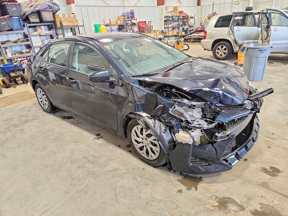 2019 TOYOTA COROLLA LE 4