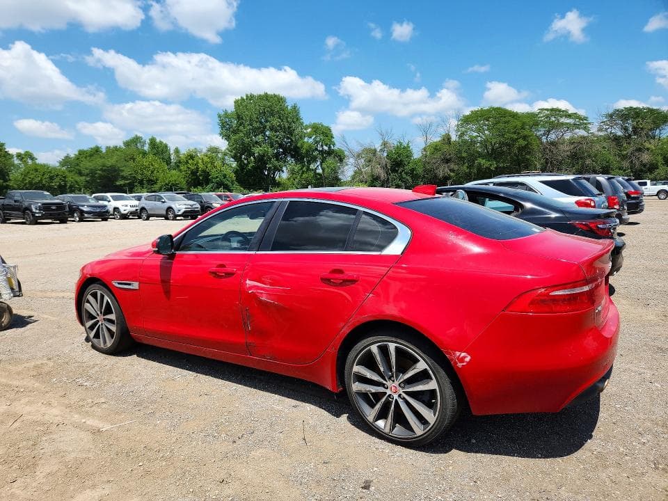 2018 JAGUAR XE PRESTIGE 2