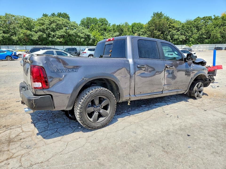 2019 RAM 1500 CLASSIC SLT 3