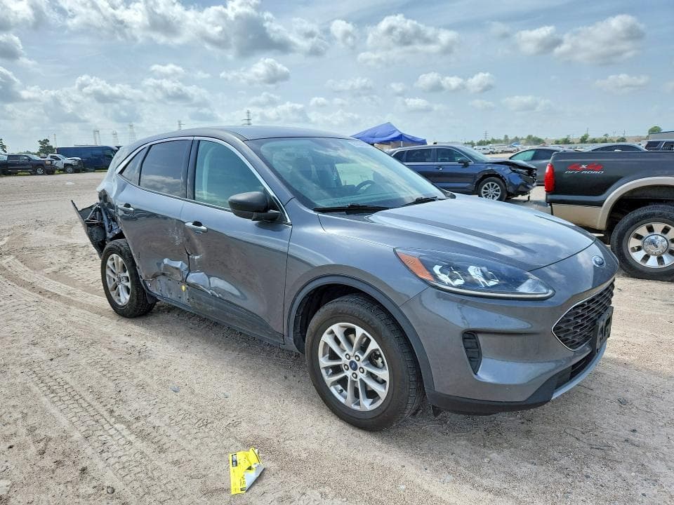 2022 FORD ESCAPE SE 4