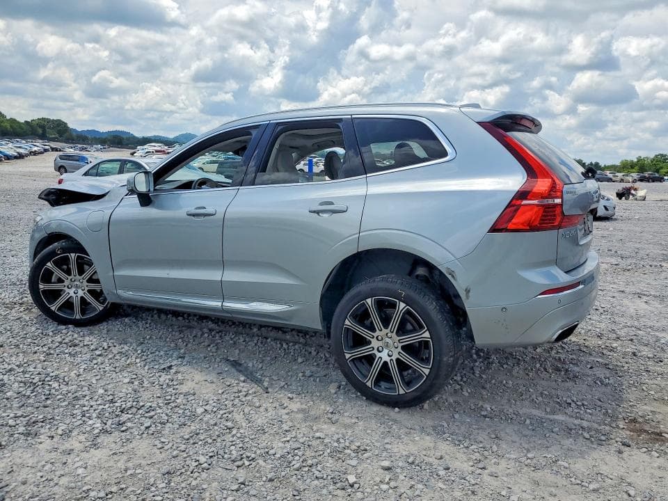 2018 VOLVO XC60 T8 INSCRIPTION 2