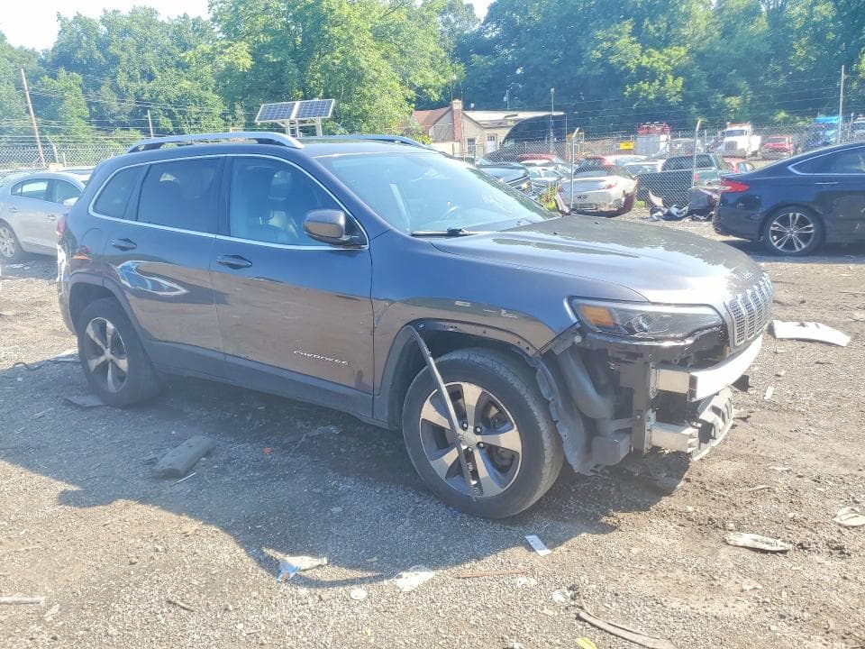 2019 JEEP CHEROKEE LIMITED 4