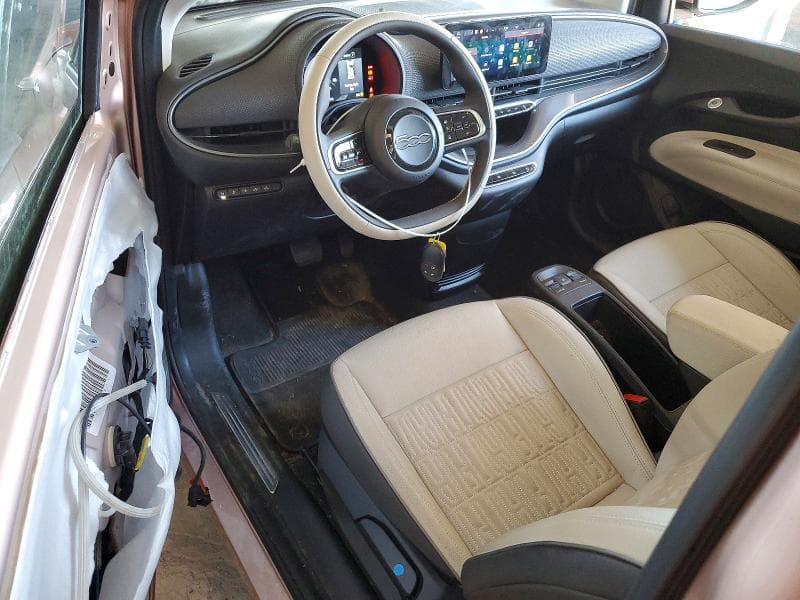 2024 FIAT 500 E LA PRIMA 8