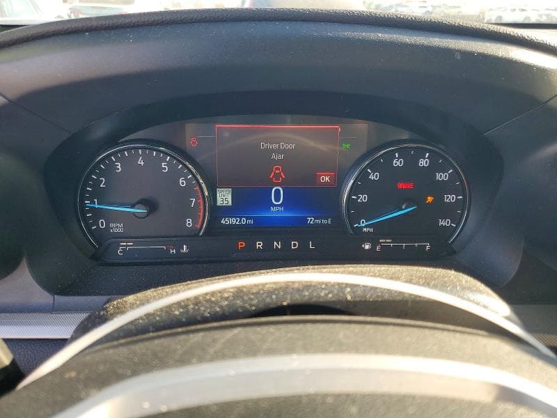2023 FORD EXPLORER XLT 9