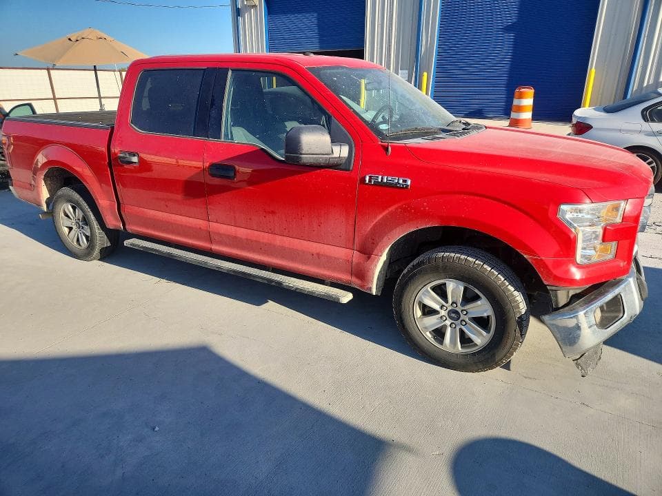 2017 FORD F150 SUPERCREW 4
