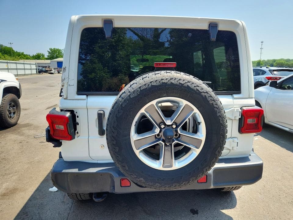 2020 JEEP WRANGLER UNLIMITED SAHARA 6