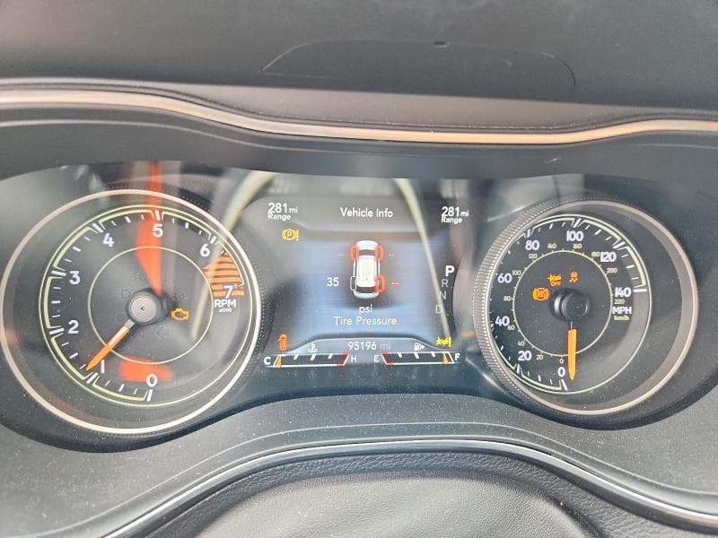 2019 JEEP CHEROKEE LIMITED 9