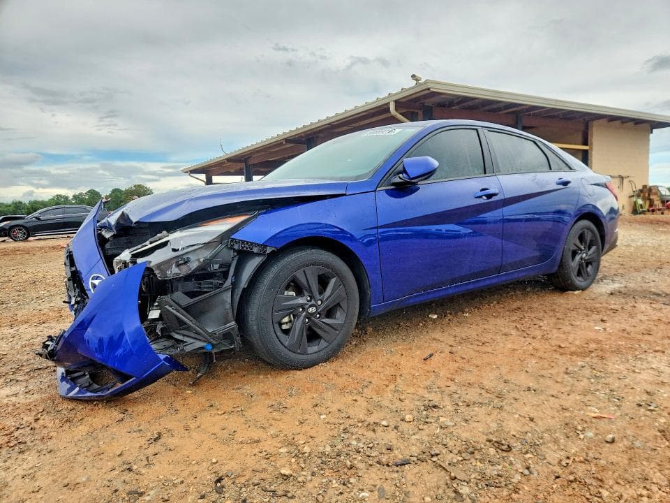 2023 HYUNDAI ELANTRA SEL - 1