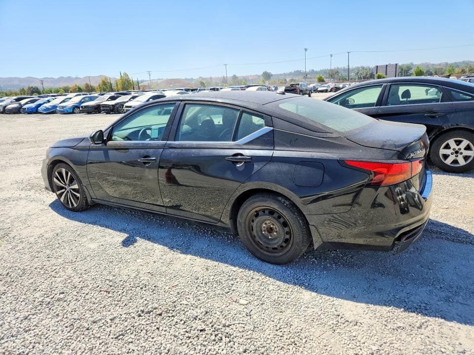 2020 NISSAN ALTIMA SR 2