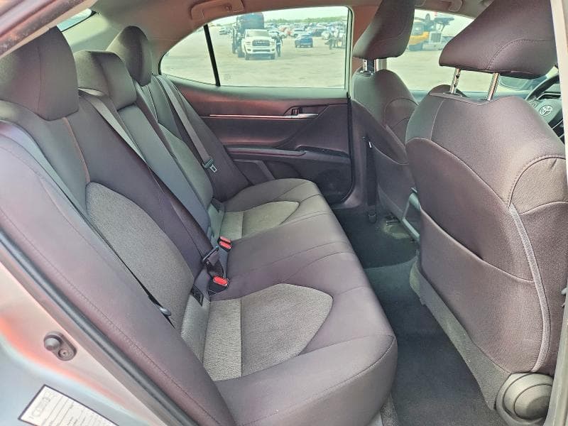 2020 TOYOTA CAMRY LE 10