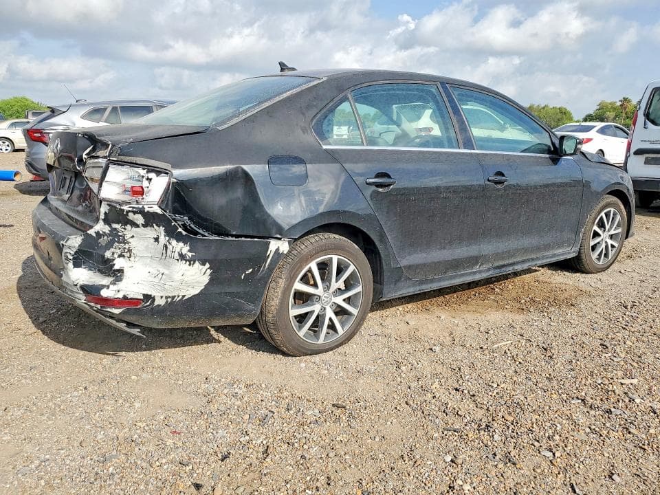 2017 VOLKSWAGEN JETTA SE 3