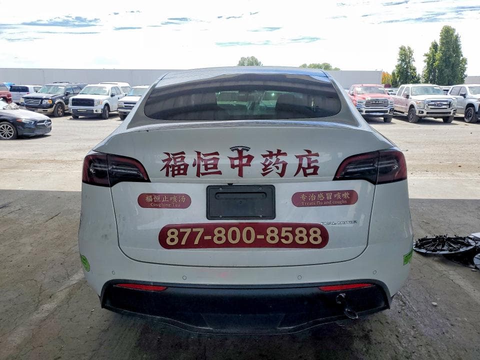 2022 TESLA MODEL Y 6
