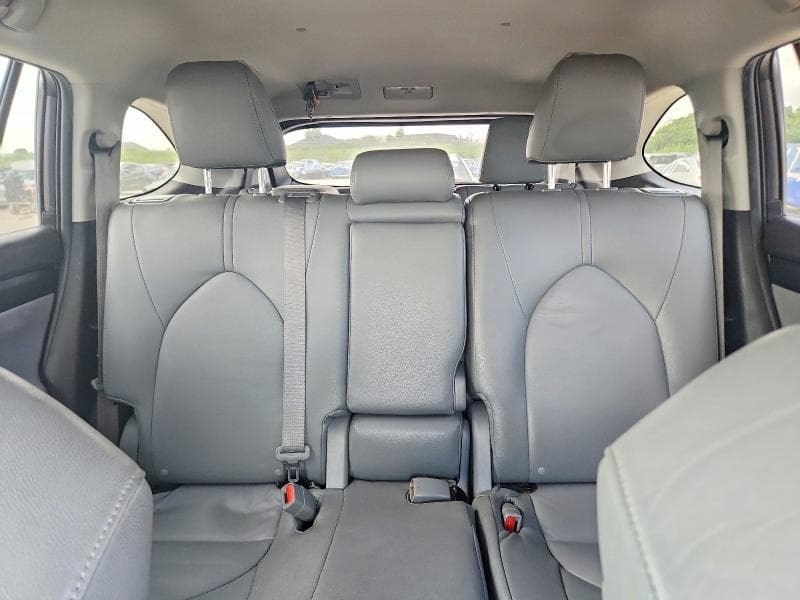 2021 TOYOTA HIGHLANDER L 10