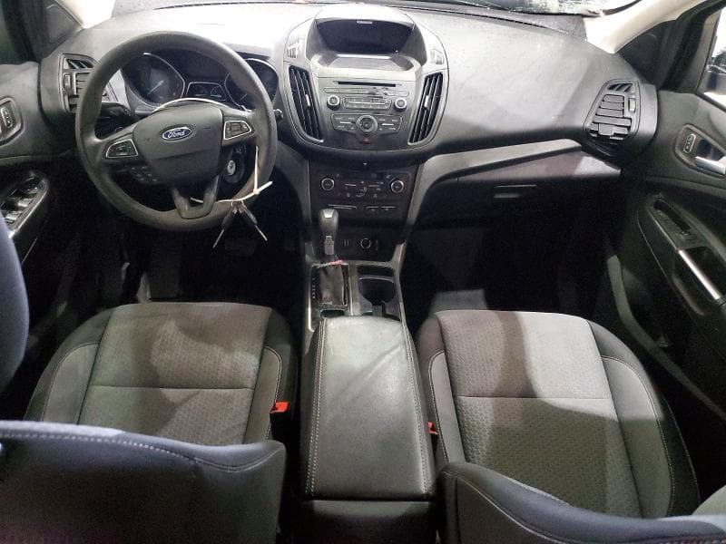 2017 FORD ESCAPE SE 8