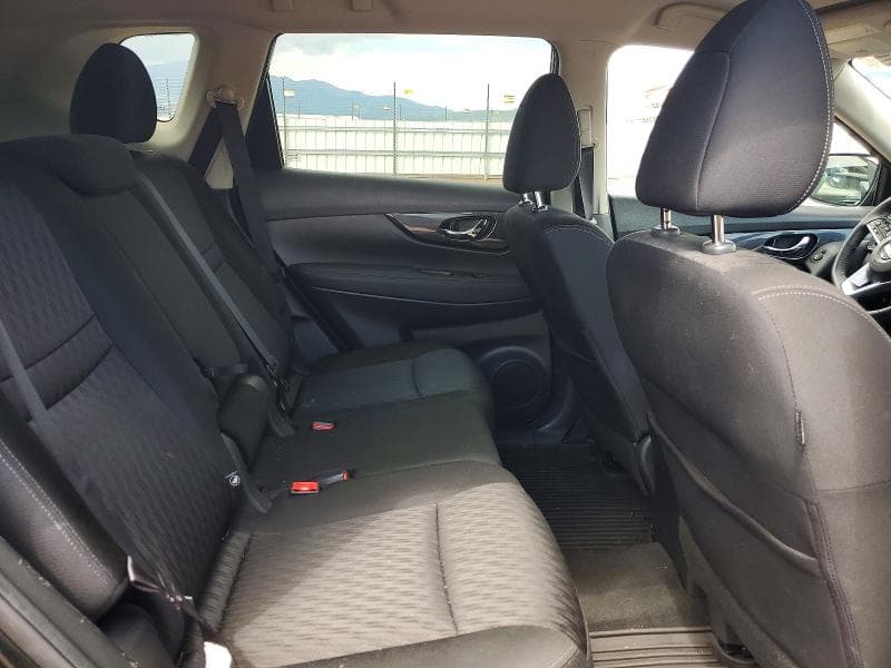 2020 NISSAN ROGUE SV 11