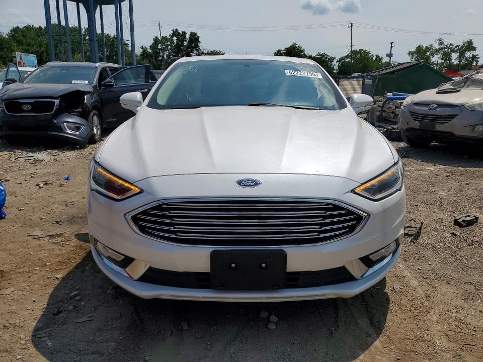 2017 FORD FUSION SE 5