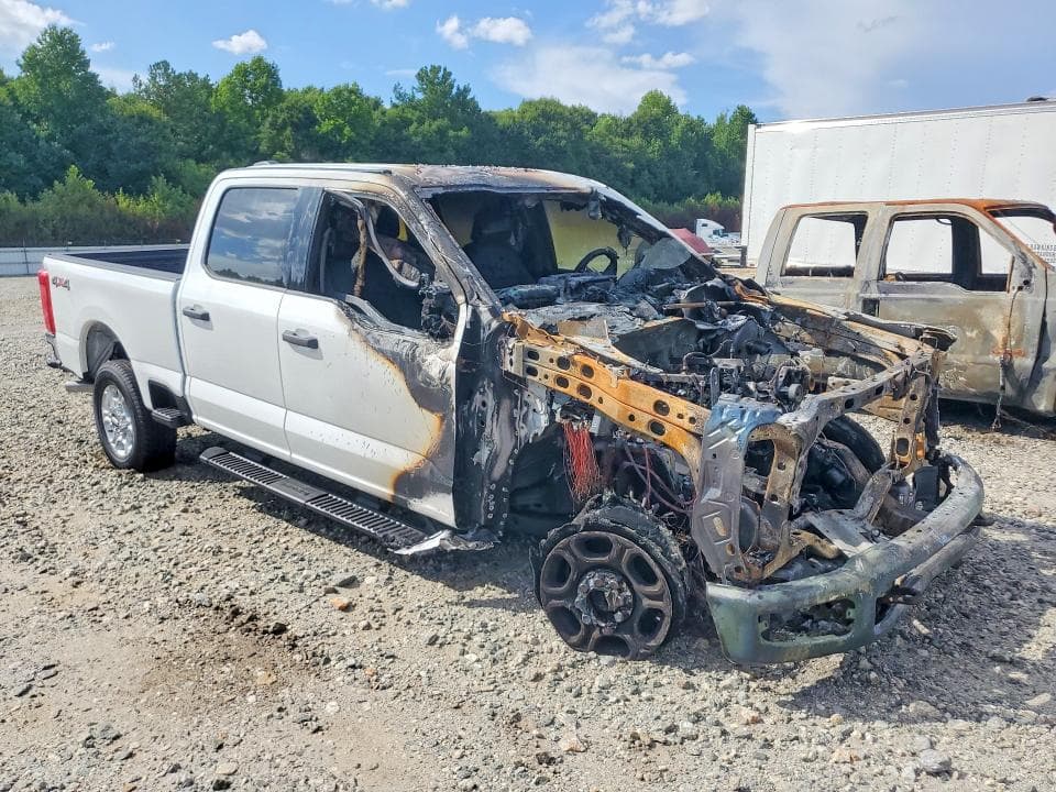 2026 FORD F250 SUPER DUTY 4