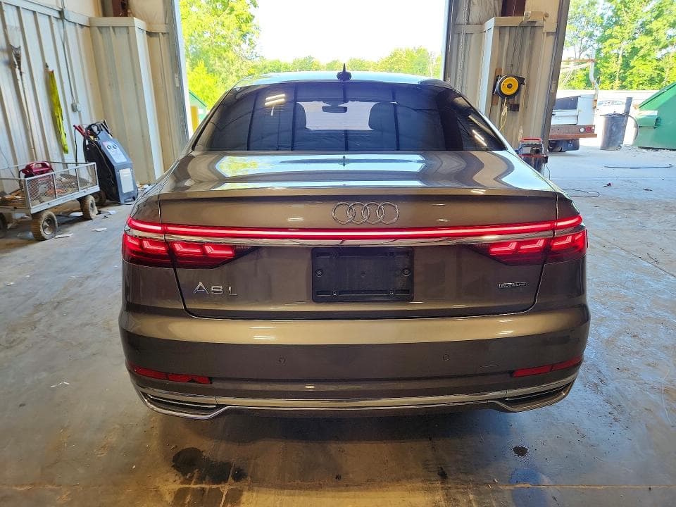 2019 AUDI A8 L 6