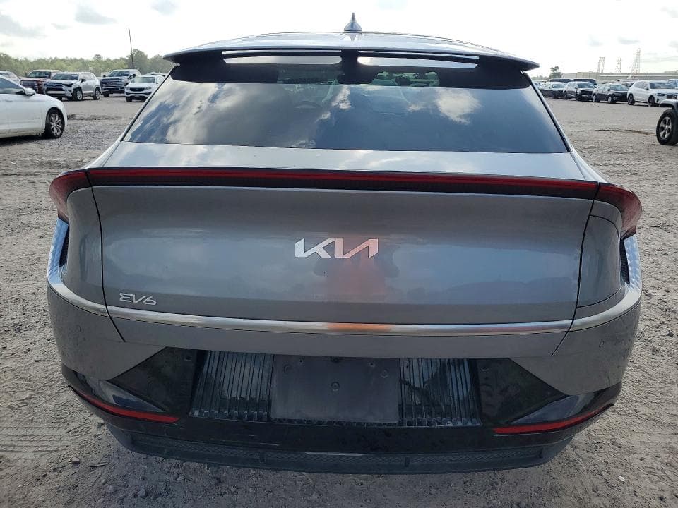 2022 KIA EV6 WIND 6