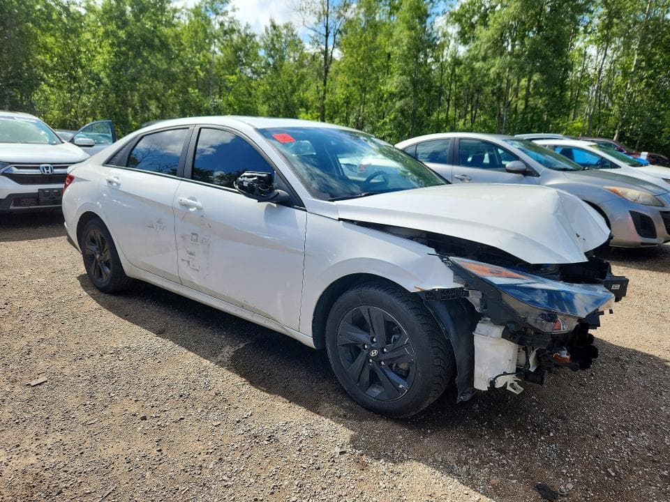 2023 HYUNDAI ELANTRA SEL 4