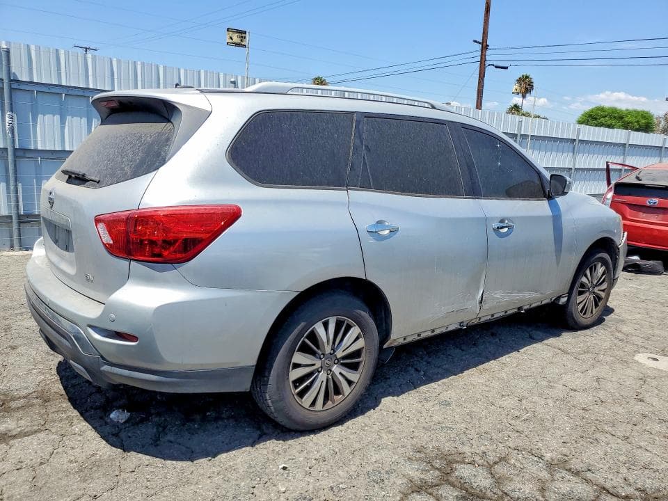 2018 NISSAN PATHFINDER SV 3