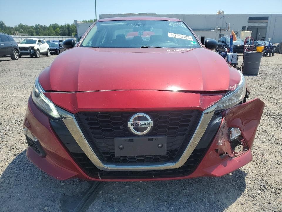 2021 NISSAN ALTIMA SR 5