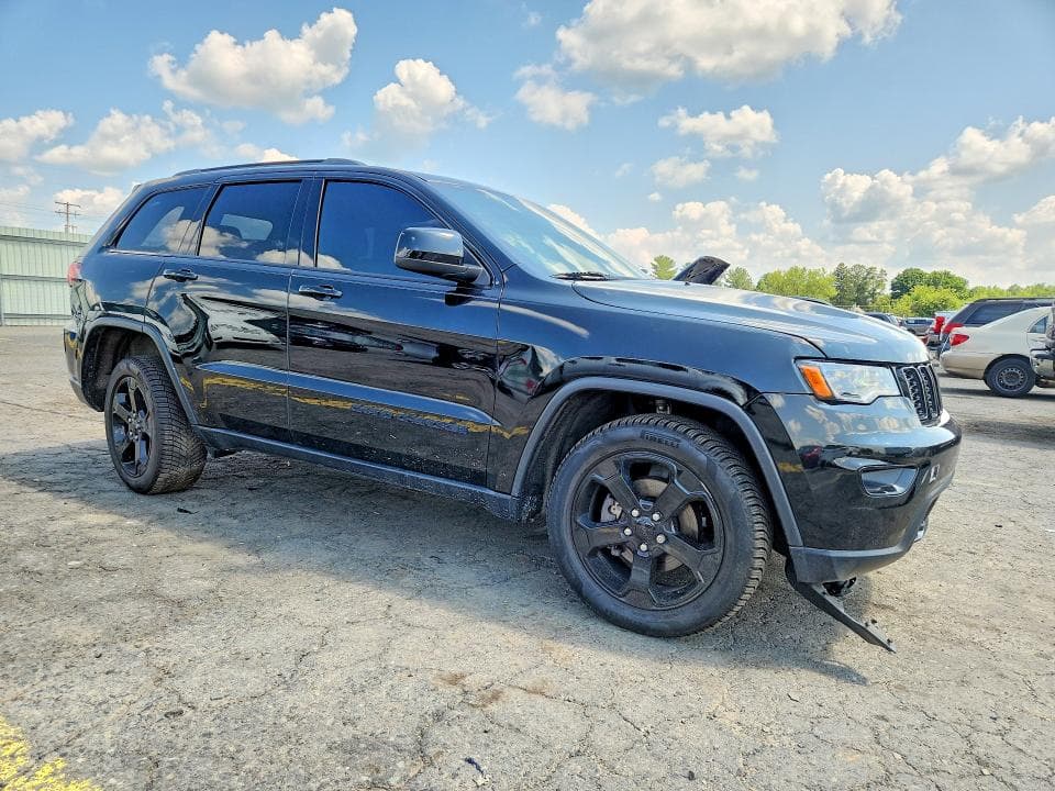 2019 JEEP GRAND CHEROKEE LAREDO 4