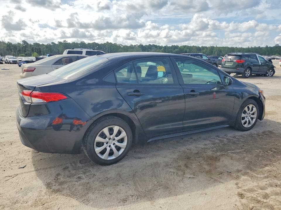 2024 TOYOTA COROLLA LE 3