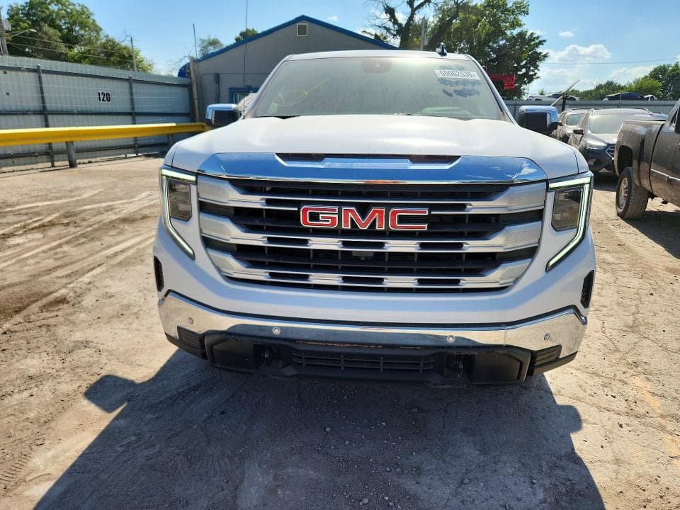 2026 GMC SIERRA K1500 SLE 5