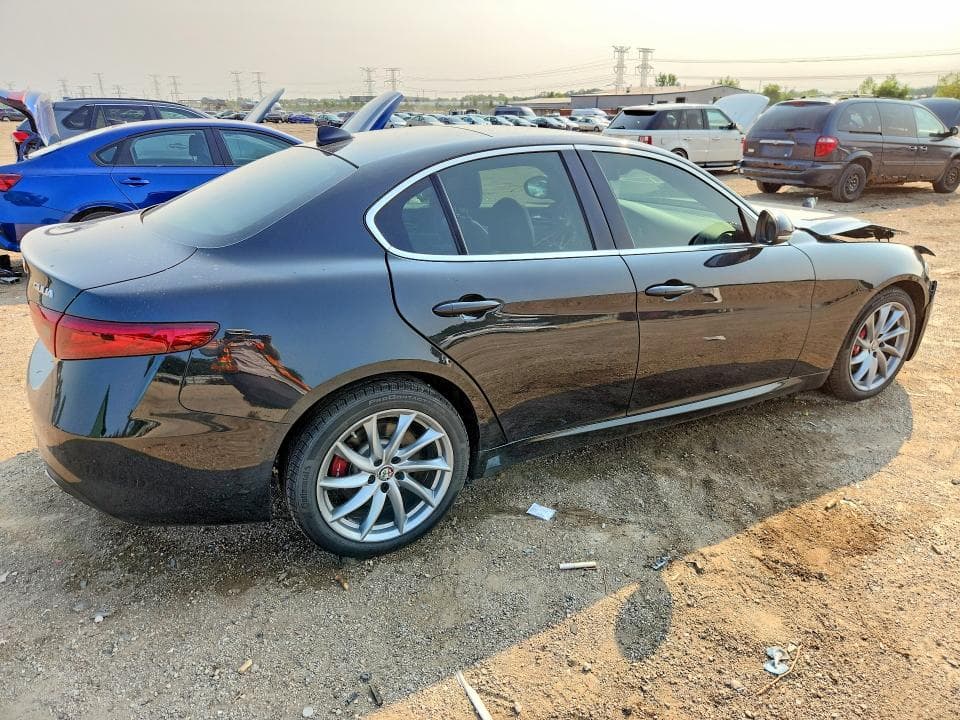 2018 ALFA ROMEO GIULIA Q4 3