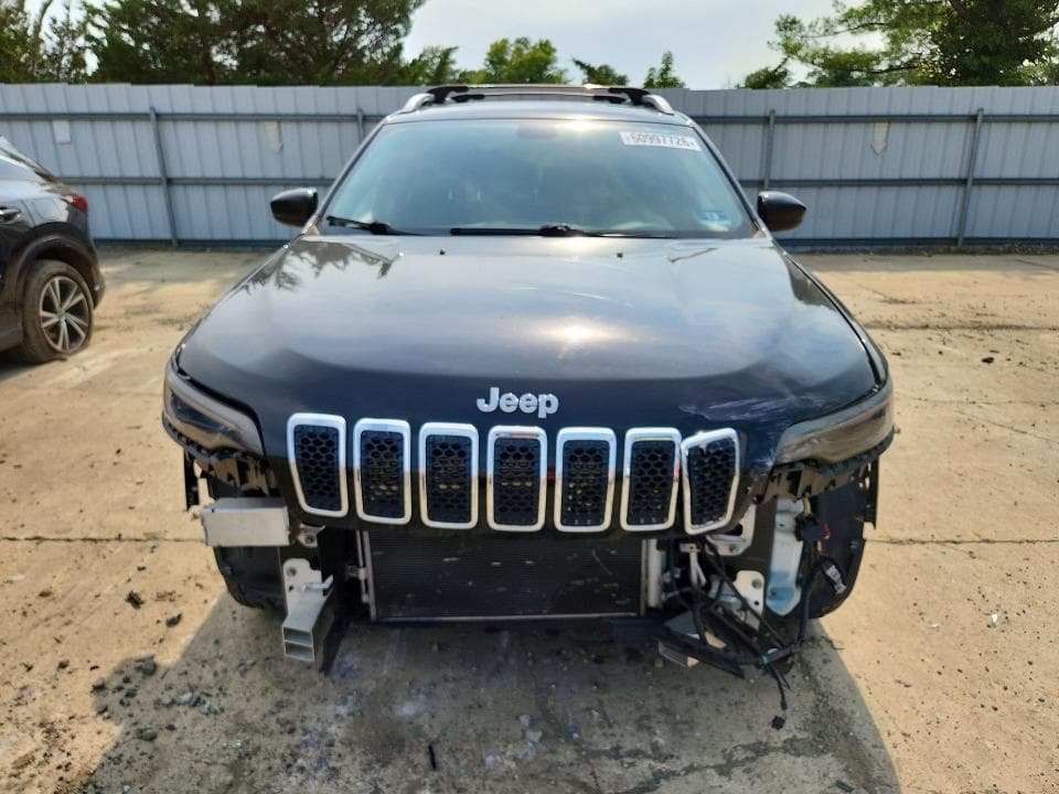 2019 JEEP CHEROKEE LATITUDE 5