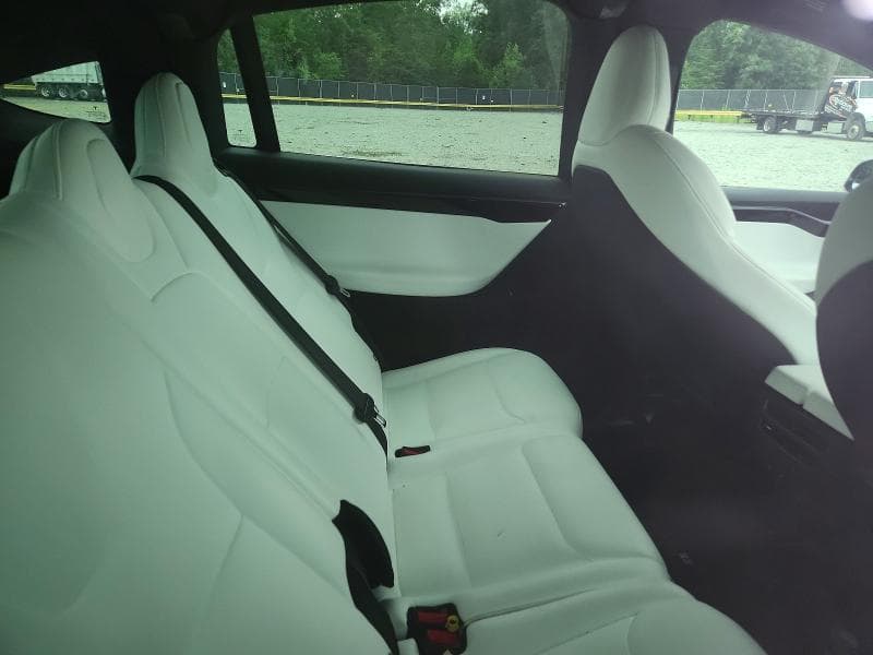 2021 TESLA MODEL X 11