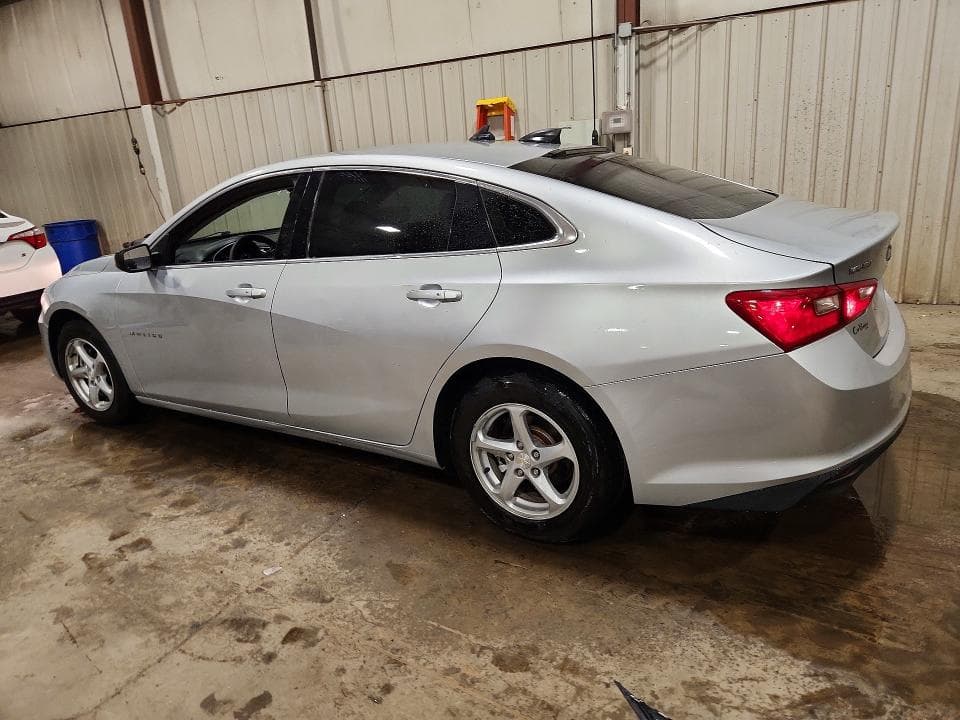 2018 CHEVROLET MALIBU LS 2