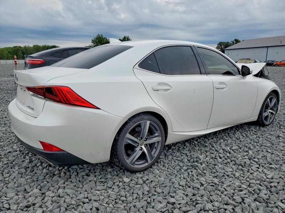 2017 LEXUS IS 300 3