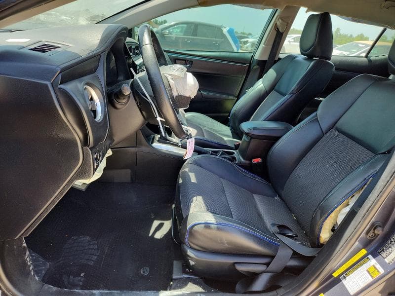 2018 TOYOTA COROLLA SE 7