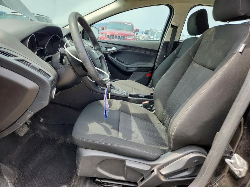 2017 FORD FOCUS SE 7