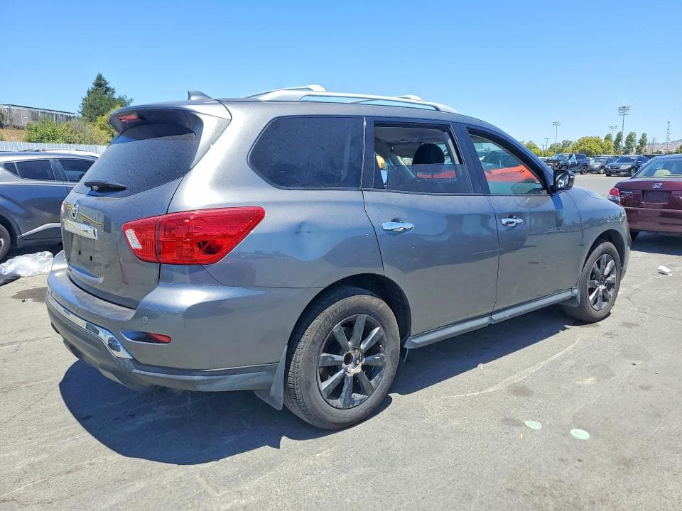 2019 NISSAN PATHFINDER S 3