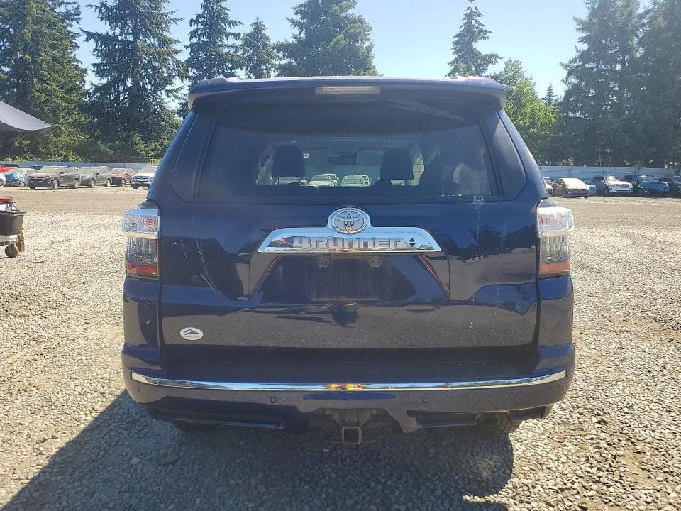 2023 TOYOTA 4RUNNER LIMITED 6