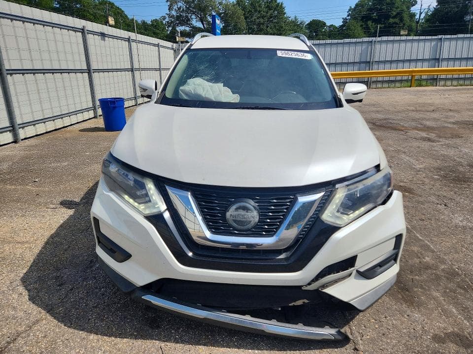2018 NISSAN ROGUE SV 5