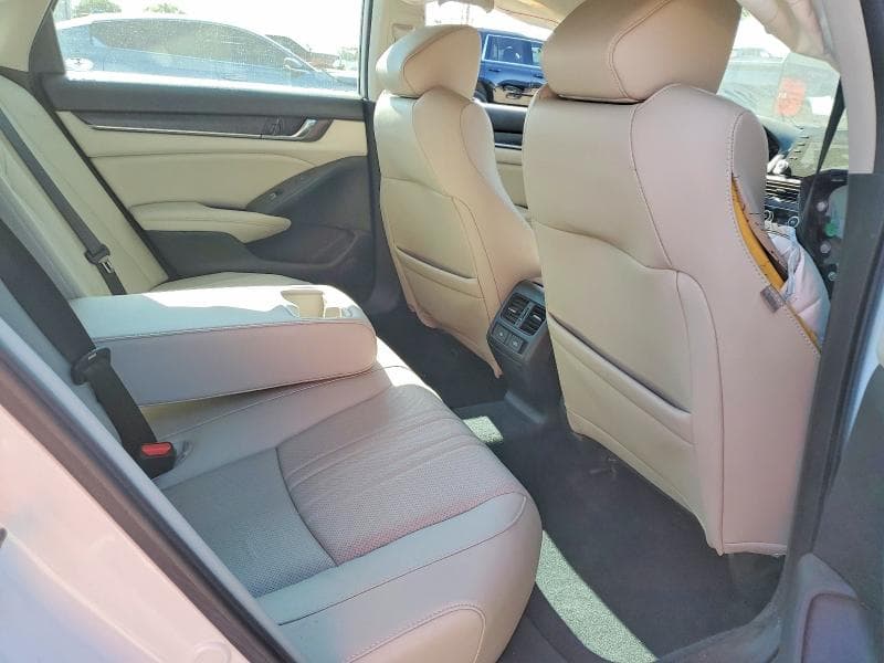 2022 HONDA ACCORD TOURING 10