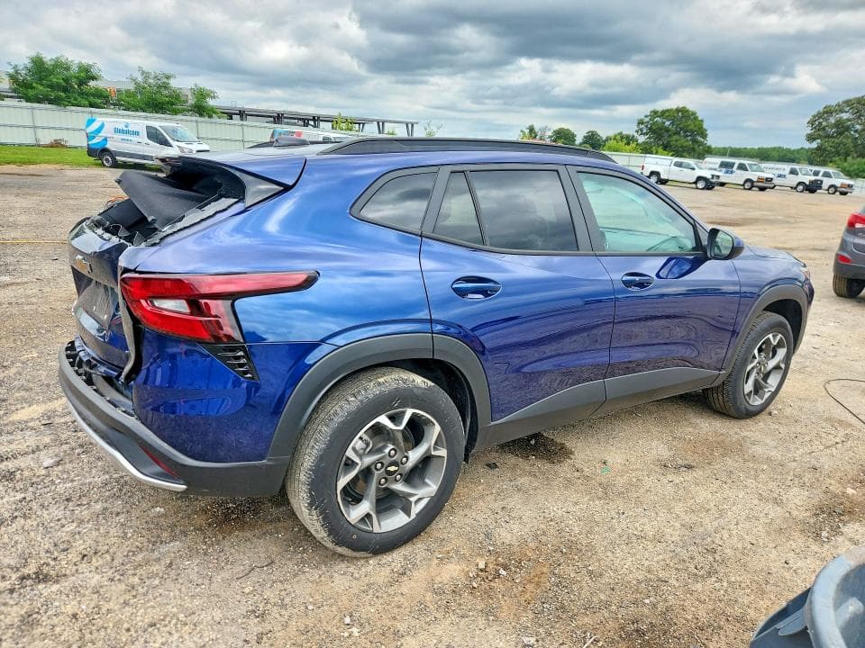2024 CHEVROLET TRAX 1LT 3
