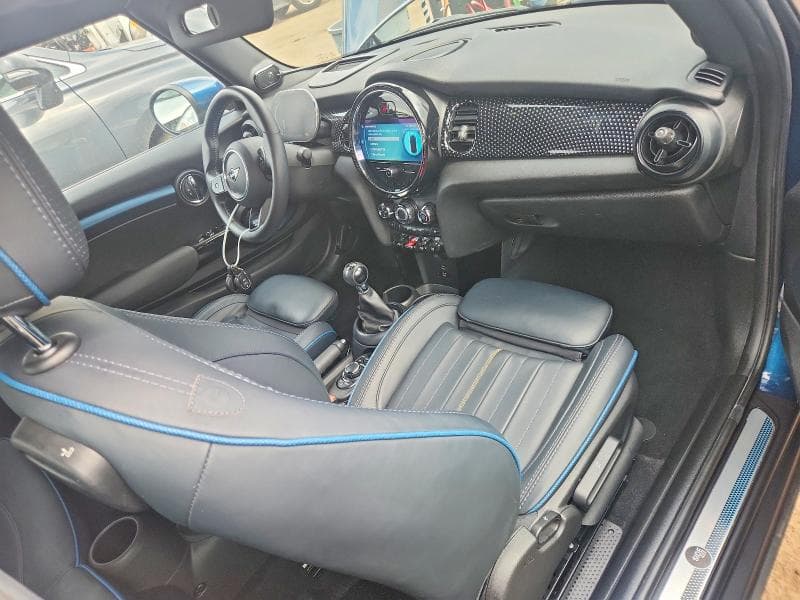 2022 MINI COOPER S 8