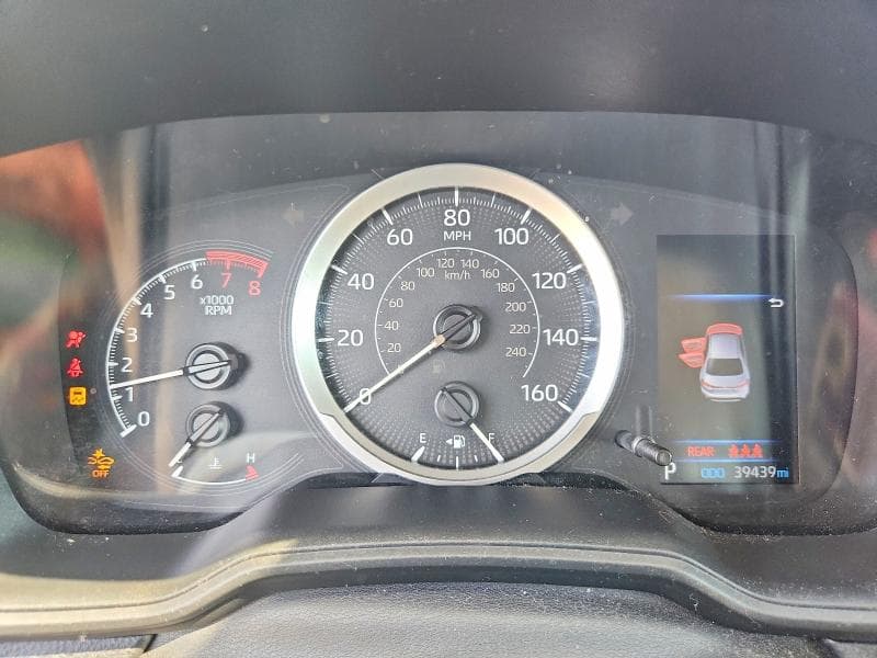 2022 TOYOTA COROLLA LE 9