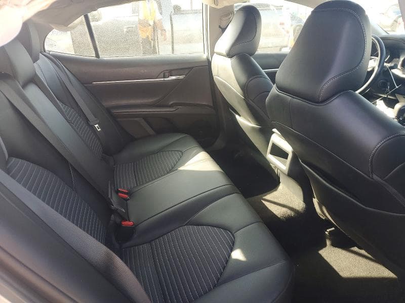 2022 TOYOTA CAMRY SE 10