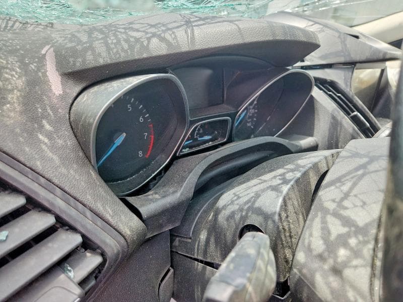 2017 FORD ESCAPE SE 9