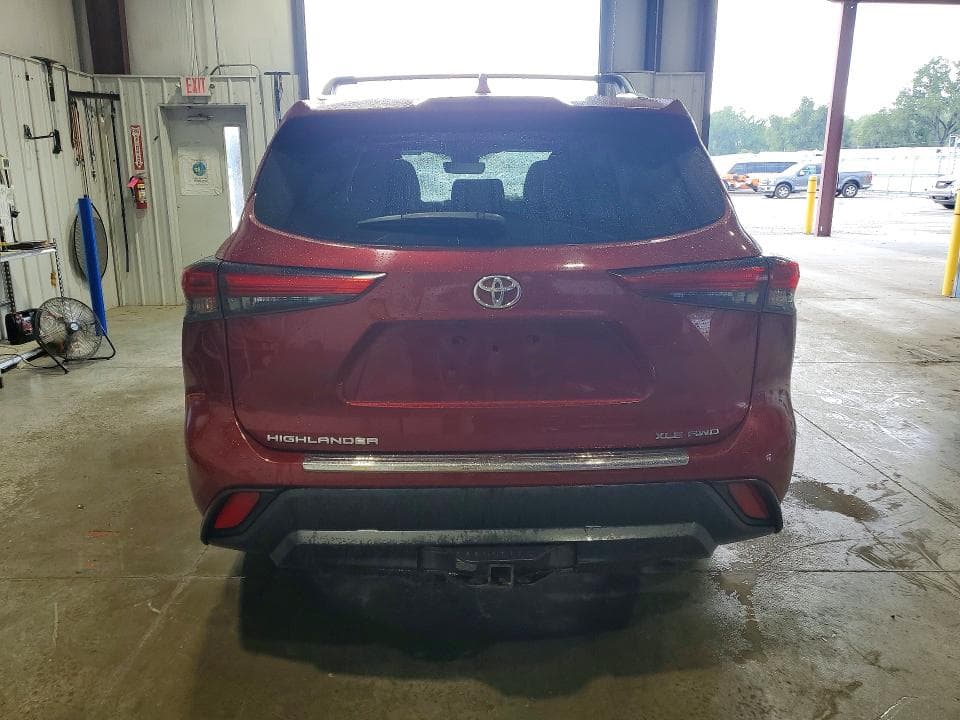 2022 TOYOTA HIGHLANDER XLE 6