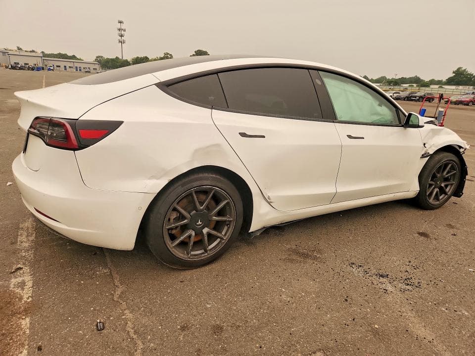 2021 TESLA MODEL 3 3