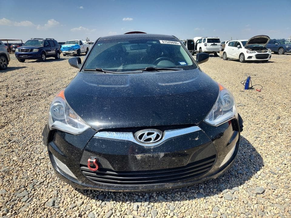 2017 HYUNDAI VELOSTER BASE 5