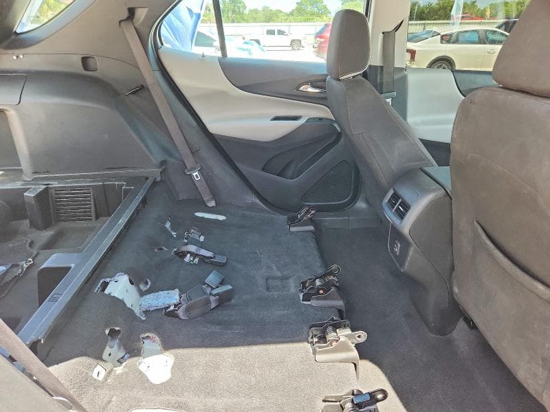 2022 CHEVROLET EQUINOX LS 11