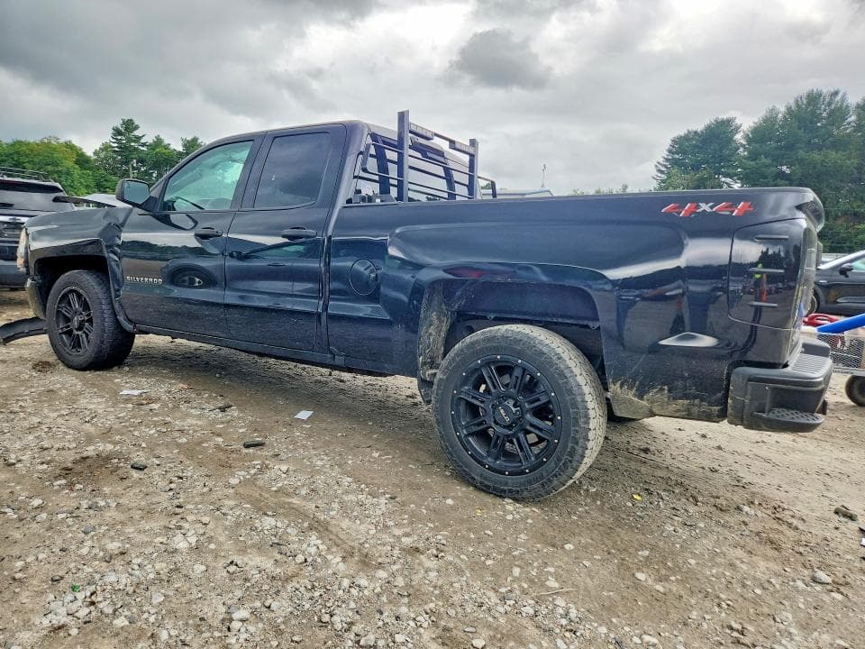 2018 CHEVROLET SILVERADO K1500 CUSTOM 2